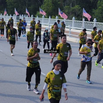 Runner Photo 7188446