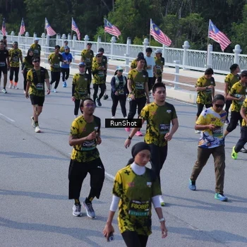 Runner Photo 7188448