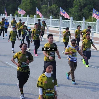 Runner Photo 7188486