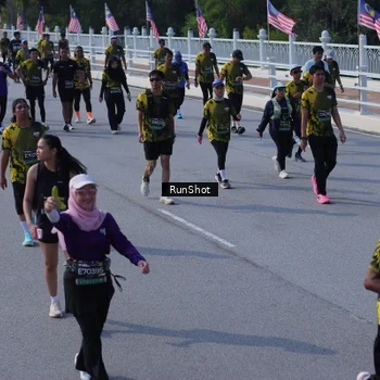 Runner Photo 7188496