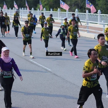 Runner Photo 7188497