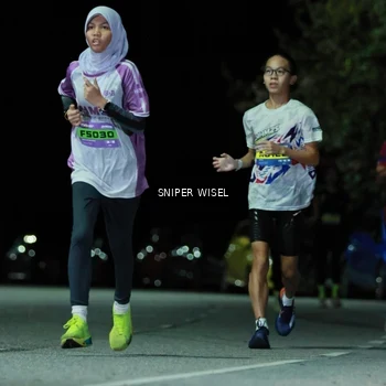 Runner Photo 7189060