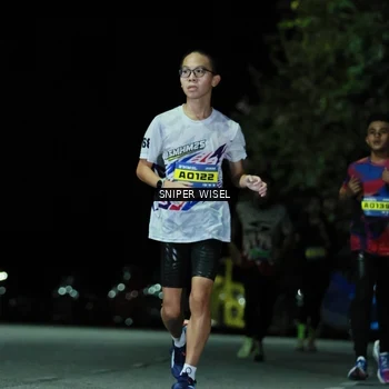 Runner Photo 7189063