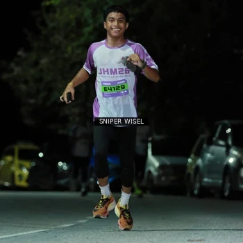 Runner Photo 7189215