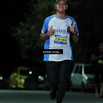 Runner Photo 7189459