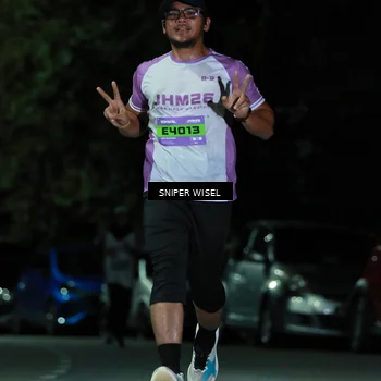 Runner Photo 7189916