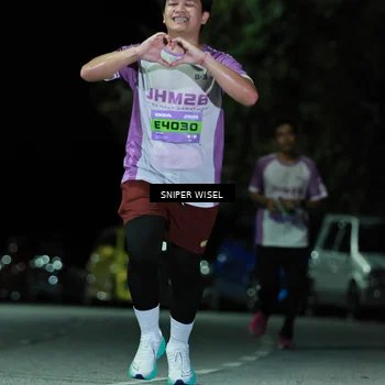 Runner Photo 7190008