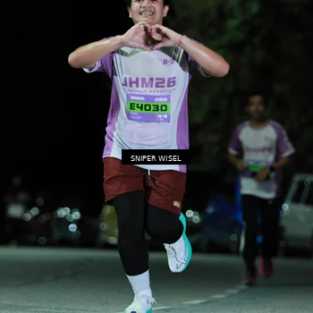 Runner Photo 7190012