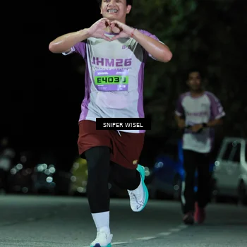 Runner Photo 7190022