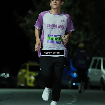 Runner Photo 7190070