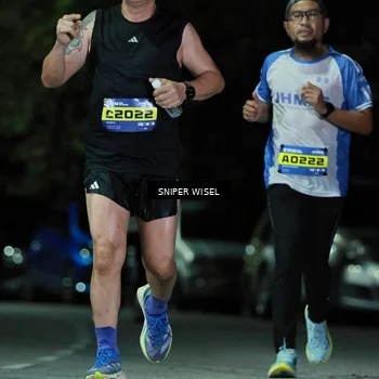 Runner Photo 7190215