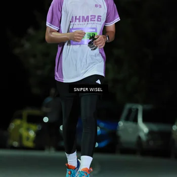 Runner Photo 7190242