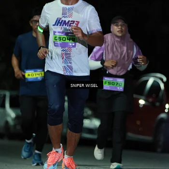 Runner Photo 7190259
