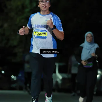 Runner Photo 7190331