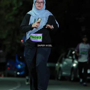 Runner Photo 7190343