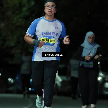 Runner Photo 7190374