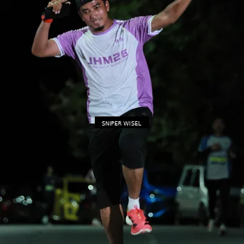 Runner Photo 7190404