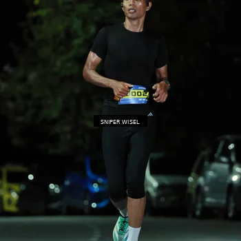 Runner Photo 7190470