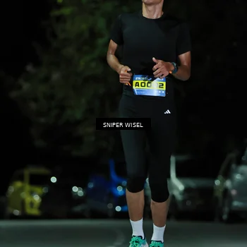 Runner Photo 7190474