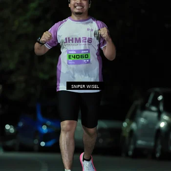 Runner Photo 7190492