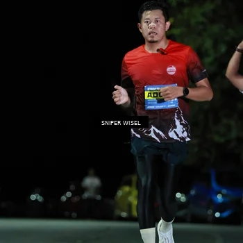 Runner Photo 7190516