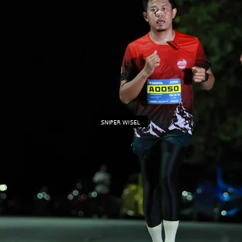 Runner Photo 7190519