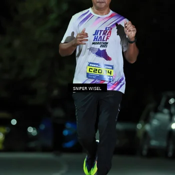 Runner Photo 7190595