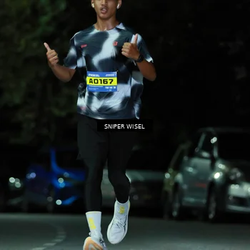 Runner Photo 7190639
