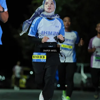 Runner Photo 7190702