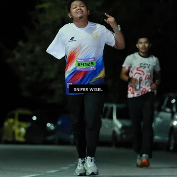 Runner Photo 7190735