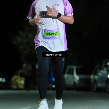 Runner Photo 7190738