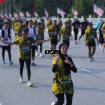 Runner Photo 7190769