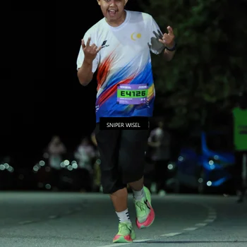 Runner Photo 7190784