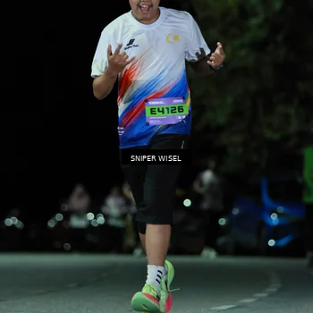 Runner Photo 7190786
