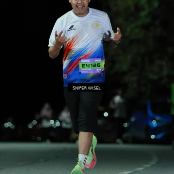 Runner Photo 7190789