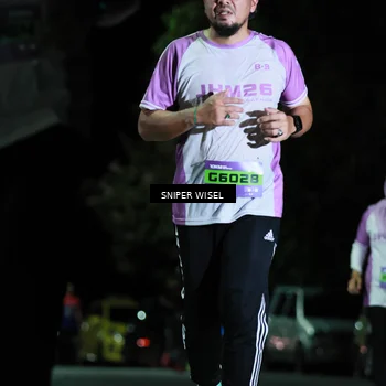 Runner Photo 7190836