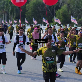 Runner Photo 7190875