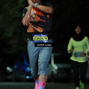 Runner Photo 7190878