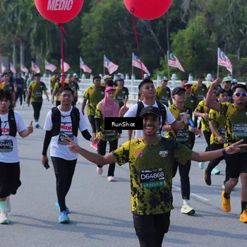 Runner Photo 7190880