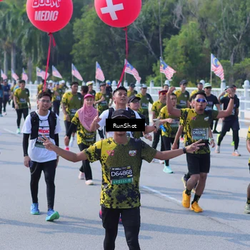 Runner Photo 7190895