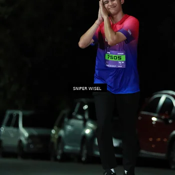 Runner Photo 7190896