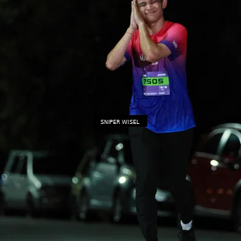 Runner Photo 7190899
