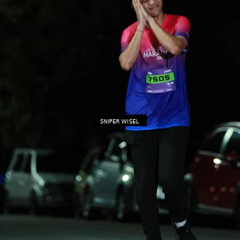 Runner Photo 7190907