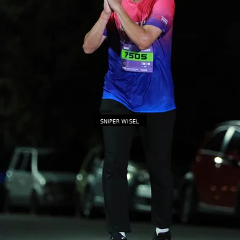 Runner Photo 7190911