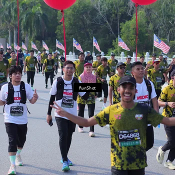 Runner Photo 7190915