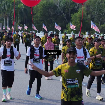 Runner Photo 7190916