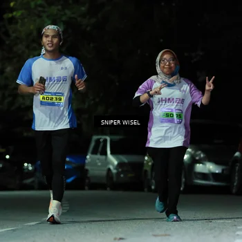 Runner Photo 7190933