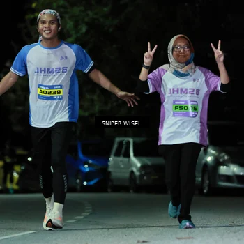 Runner Photo 7190940