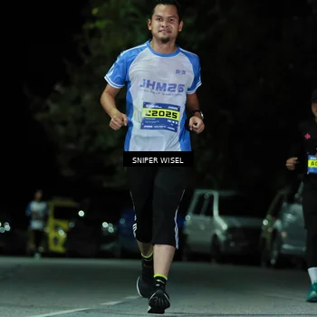 Runner Photo 7190941