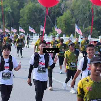 Runner Photo 7190957